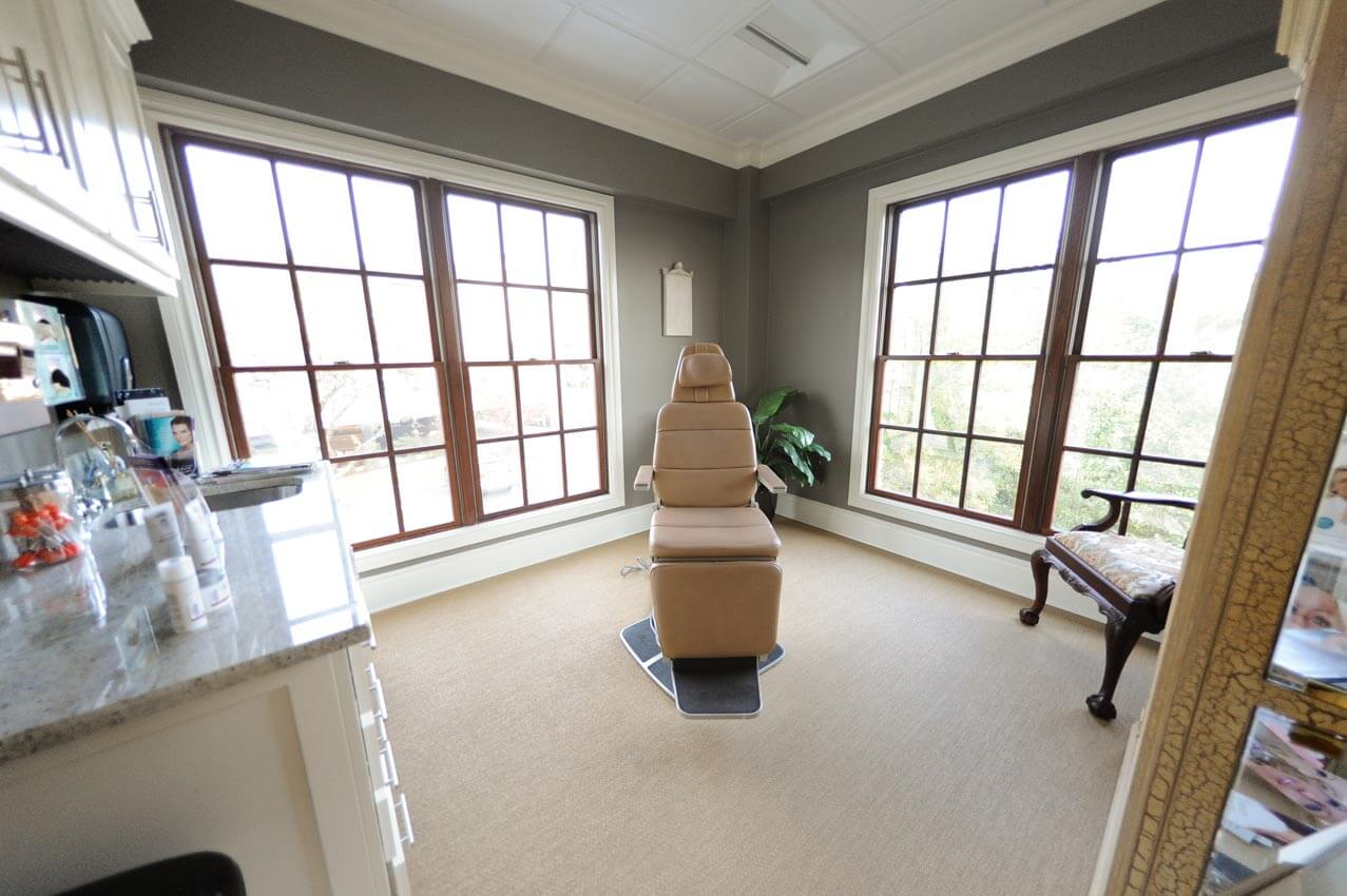 Dr. Apo Doctors Office - Compassionate Family Care